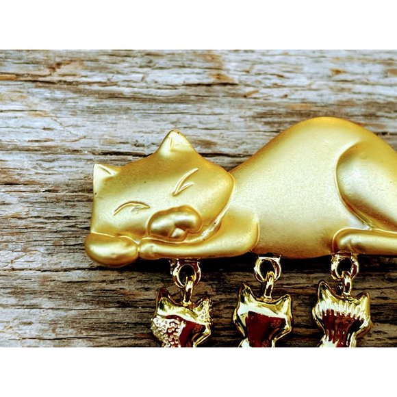 Vintage Cat with Dangle Kittens Brooch Gold tone - Picture 4 of 6
